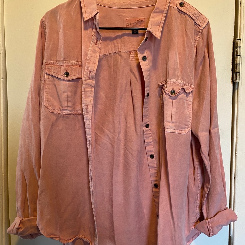 Target button up